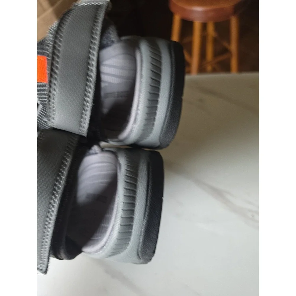 Eddie Bauer Men's Water Sandals Gray Adj/Strap Tie Size 12M BNWT